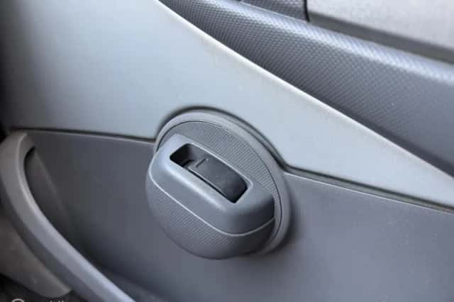 Peugeot 107 (2007) thumbnail 6