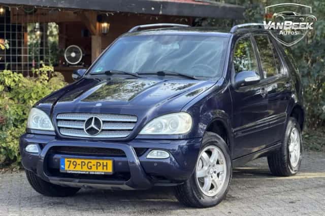 Mercedes-Benz M-Klasse (2004) thumbnail 1