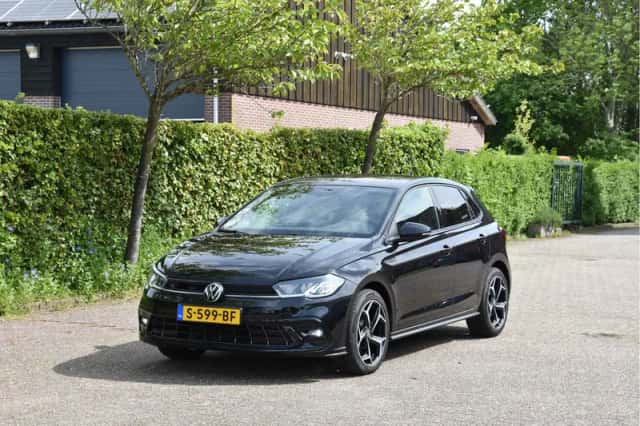 Volkswagen Polo (2023) thumbnail 4