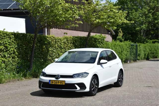 Volkswagen Polo (2022) thumbnail 1