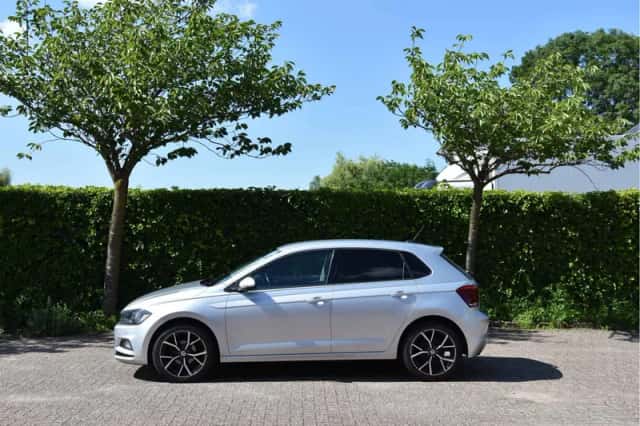 Volkswagen Polo (2019) thumbnail 4