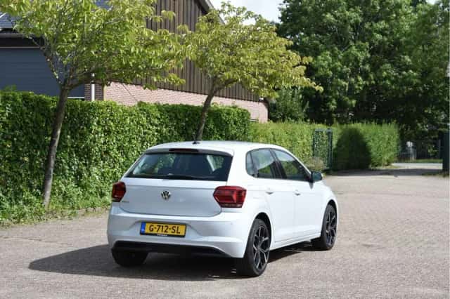 Volkswagen Polo (2019) thumbnail 6