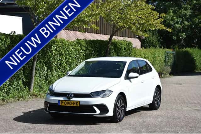 Volkswagen Polo (2022) thumbnail 1
