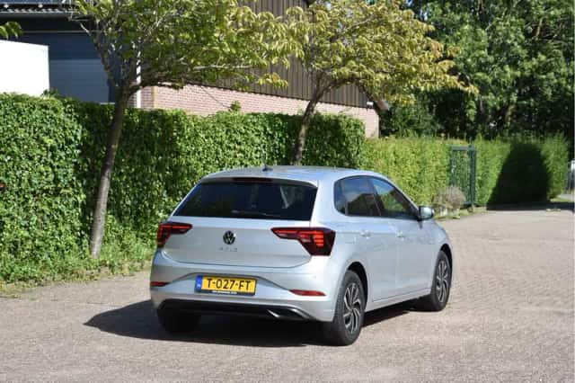 Volkswagen Polo (2023) thumbnail 6
