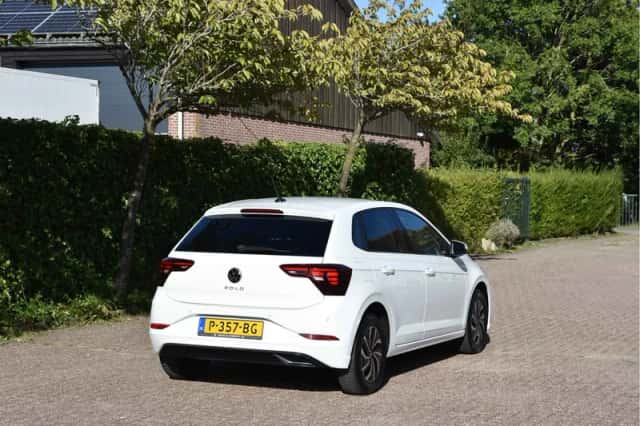 Volkswagen Polo (2022) thumbnail 6