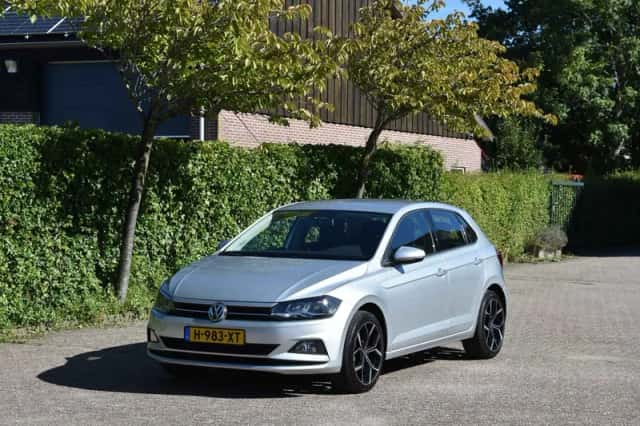 Volkswagen Polo (2020) thumbnail 2