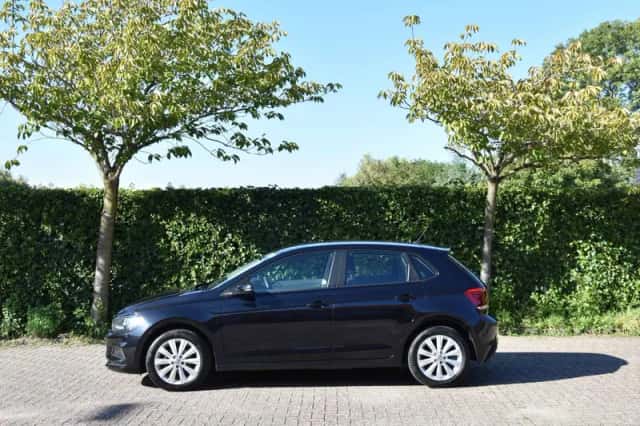 Volkswagen Polo (2018) thumbnail 4