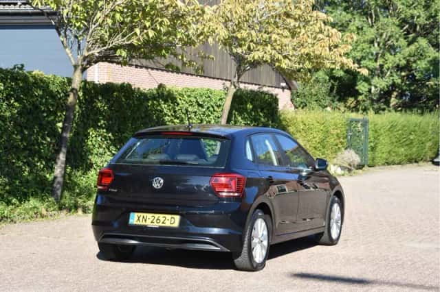 Volkswagen Polo (2018) thumbnail 6