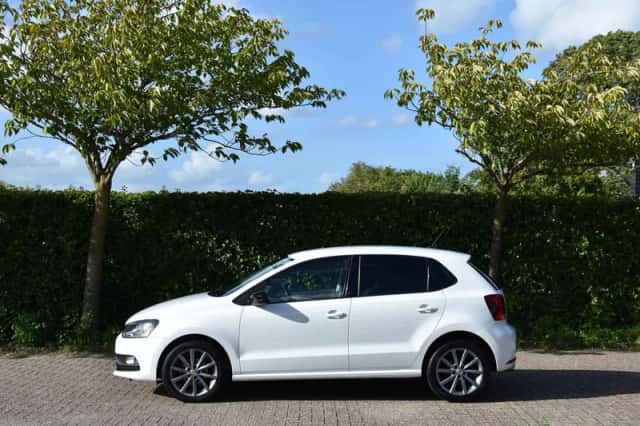 Volkswagen Polo (2014) thumbnail 4