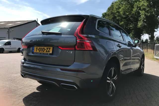 Volvo XC60 (2019) thumbnail 5