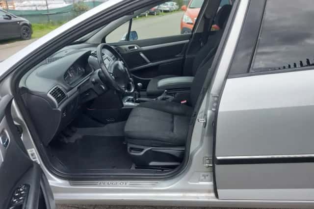 Peugeot 407 (2005) thumbnail 6