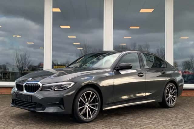 BMW 3-Serie (2019) thumbnail 1