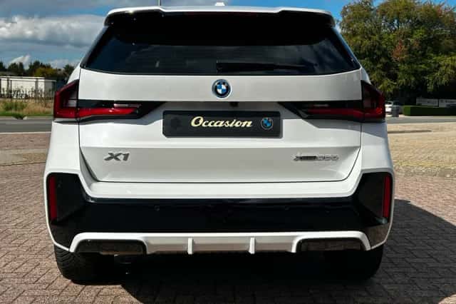BMW X1 (2025) thumbnail 3