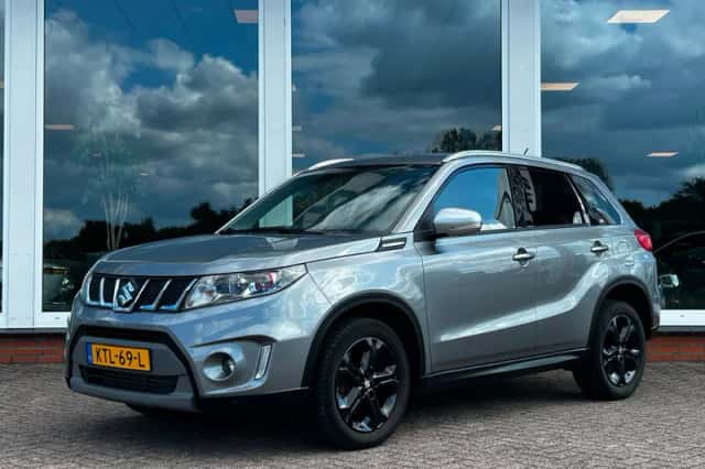Suzuki Vitara (2017) thumbnail 1