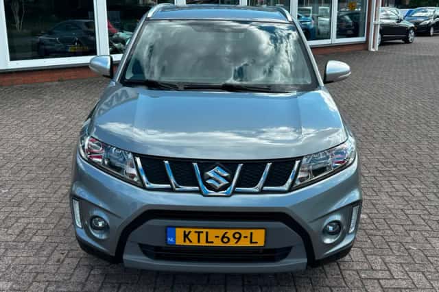 Suzuki Vitara (2017) thumbnail 6