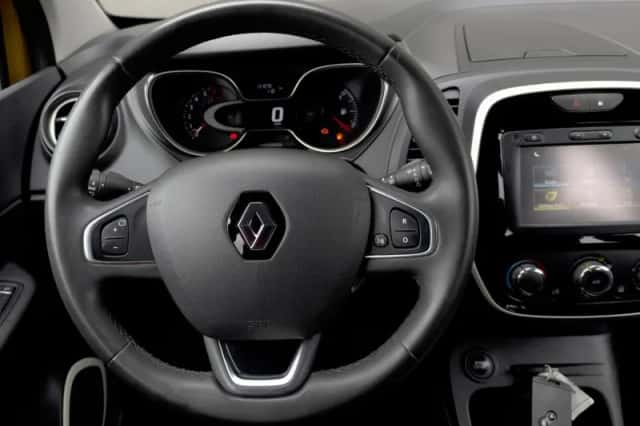 Renault Captur (2018) thumbnail 4