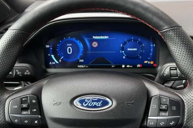 Ford Puma (2023) thumbnail 4