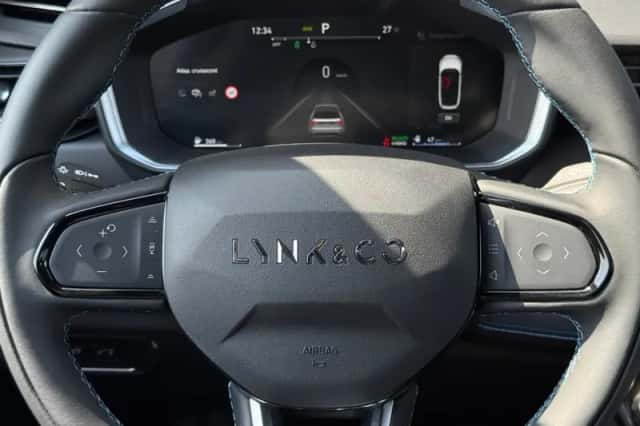 Lynk & Co 01 (2022) thumbnail 4