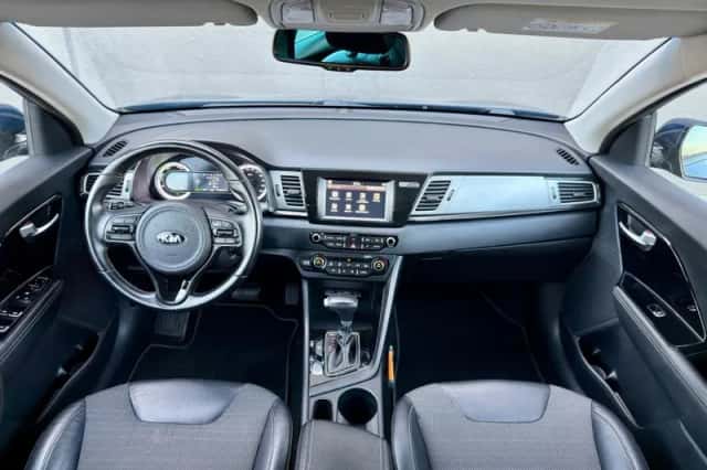Kia Niro (2019) thumbnail 2
