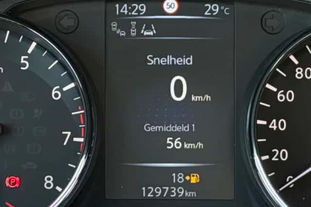 Nissan Qashqai (2017) thumbnail 6