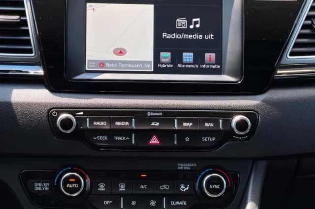 Kia Niro (2019) thumbnail 6