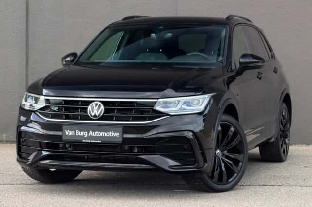 Volkswagen Tiguan (2022) thumbnail 1