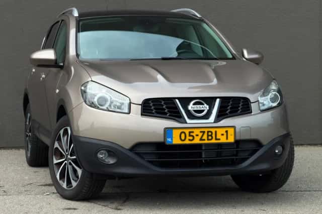 Nissan Qashqai (2012) thumbnail 1