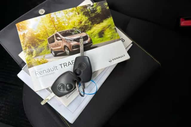 Renault Trafic (2017) thumbnail 6