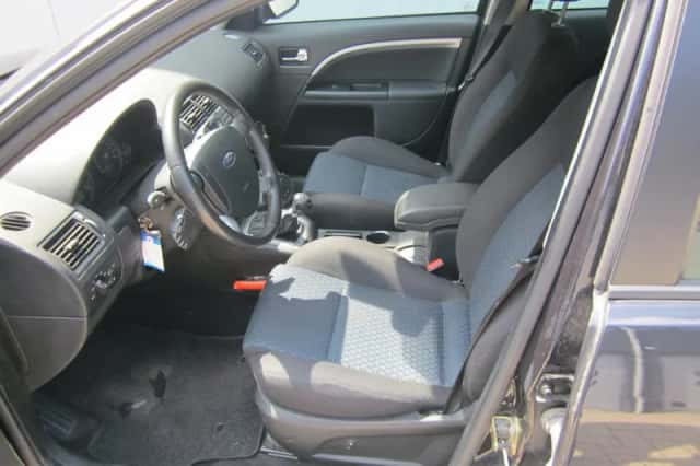 Ford Mondeo (2006) thumbnail 5