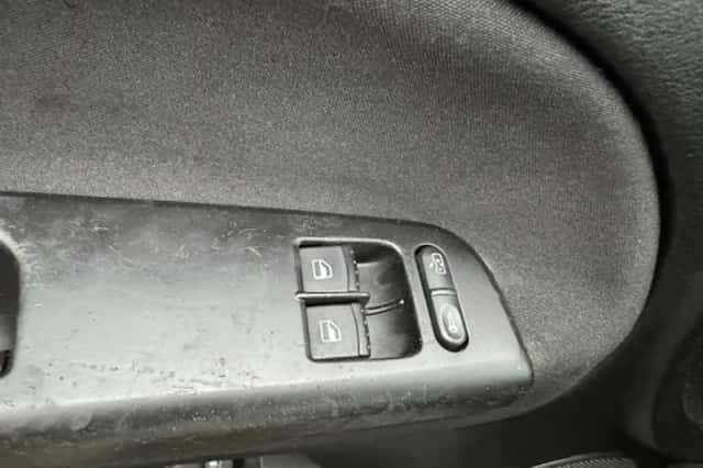 Volkswagen Passat (2002) thumbnail 6