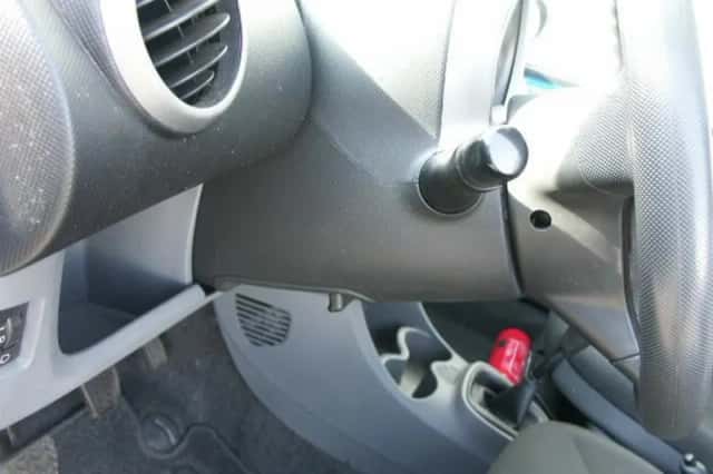 Toyota Aygo (2011) thumbnail 3