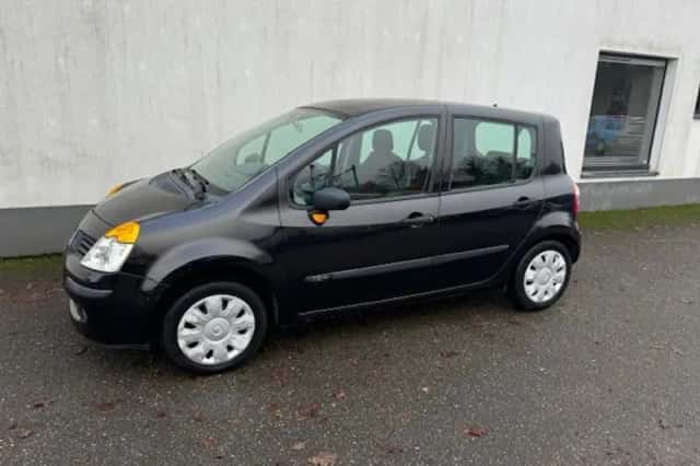 Renault Modus (2005) thumbnail 1
