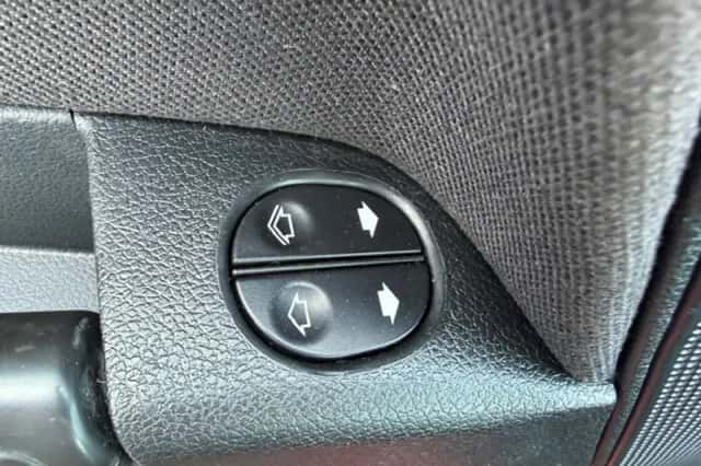 Ford Fusion (2008) thumbnail 6