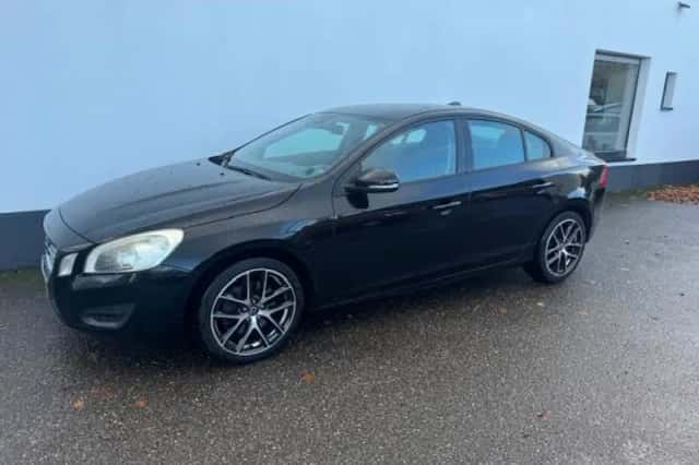 Volvo S60 (2010) thumbnail 1