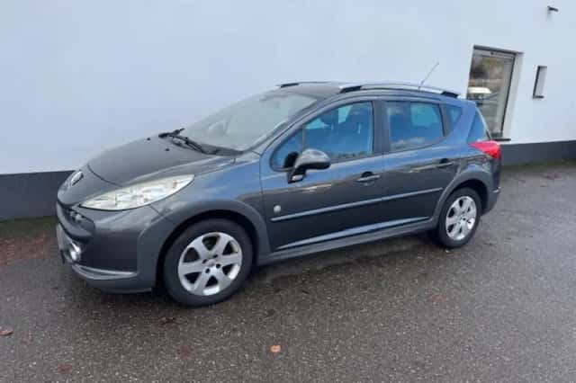 Peugeot 207 (2009) thumbnail 1