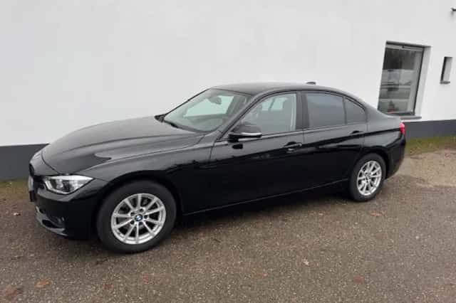 BMW 3-Serie (2017) thumbnail 1