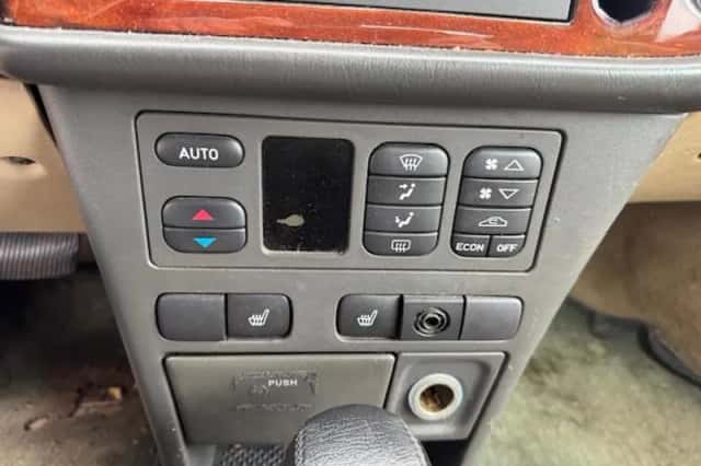 Saab 9-3 (1999) thumbnail 4
