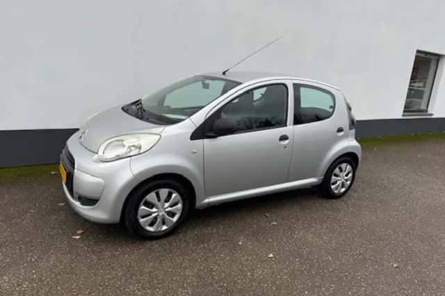 Citroën C1 (2010) thumbnail 1