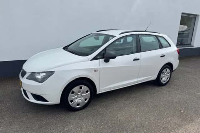 SEAT Ibiza (2013) thumbnail 1