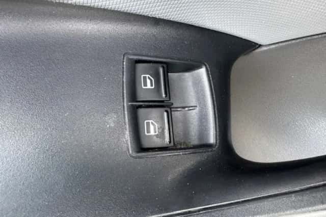 SEAT Ibiza (2013) thumbnail 6