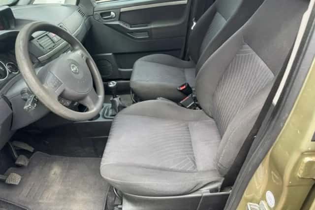 Opel Meriva (2006) thumbnail 2