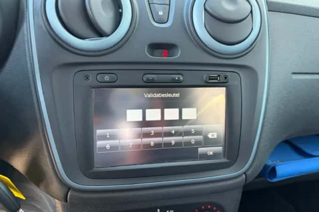 Dacia Lodgy (2016) thumbnail 3