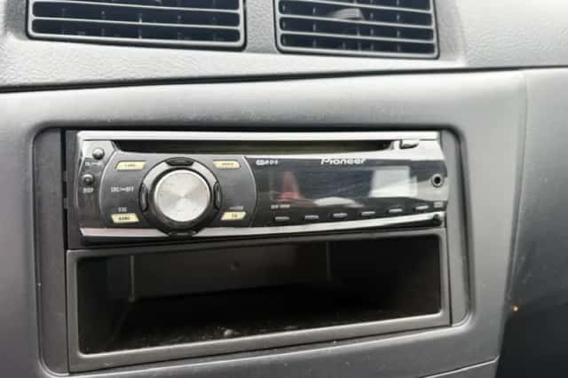 Daihatsu Cuore (2009) thumbnail 3