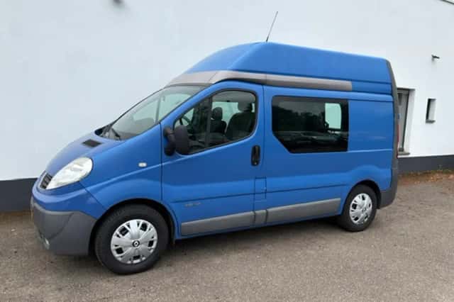Renault Trafic (2013) thumbnail 1