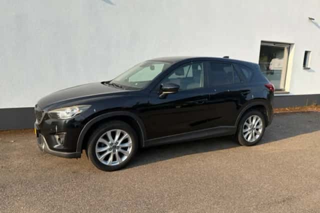 Mazda CX-5 (2015) thumbnail 1
