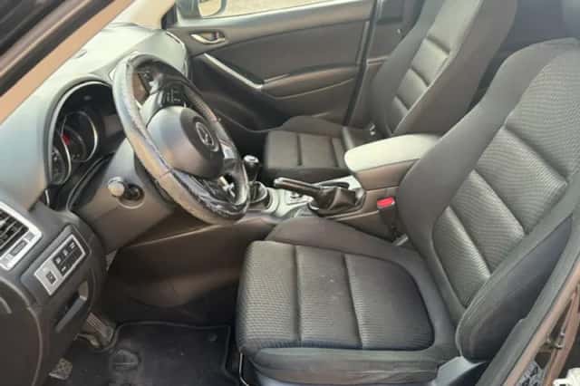 Mazda CX-5 (2015) thumbnail 5