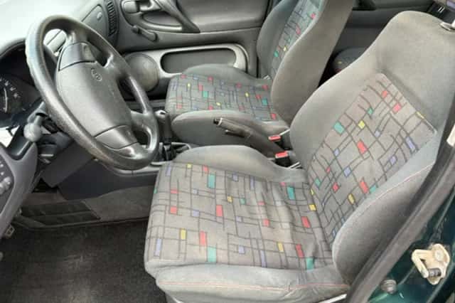 Volkswagen Polo (1999) thumbnail 3