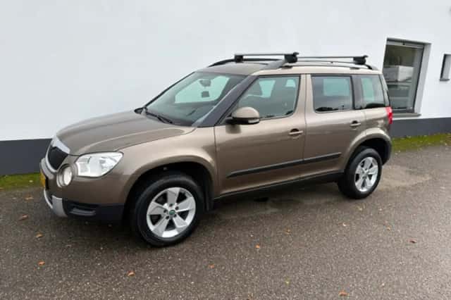 Škoda Yeti (2012) thumbnail 1