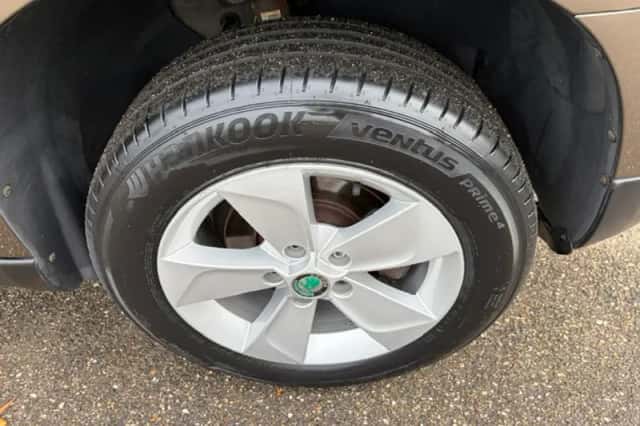Škoda Yeti (2012) thumbnail 2