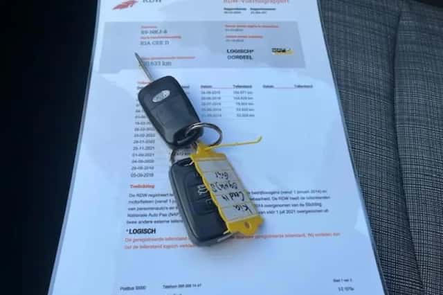 Kia Ceed (2010) thumbnail 4